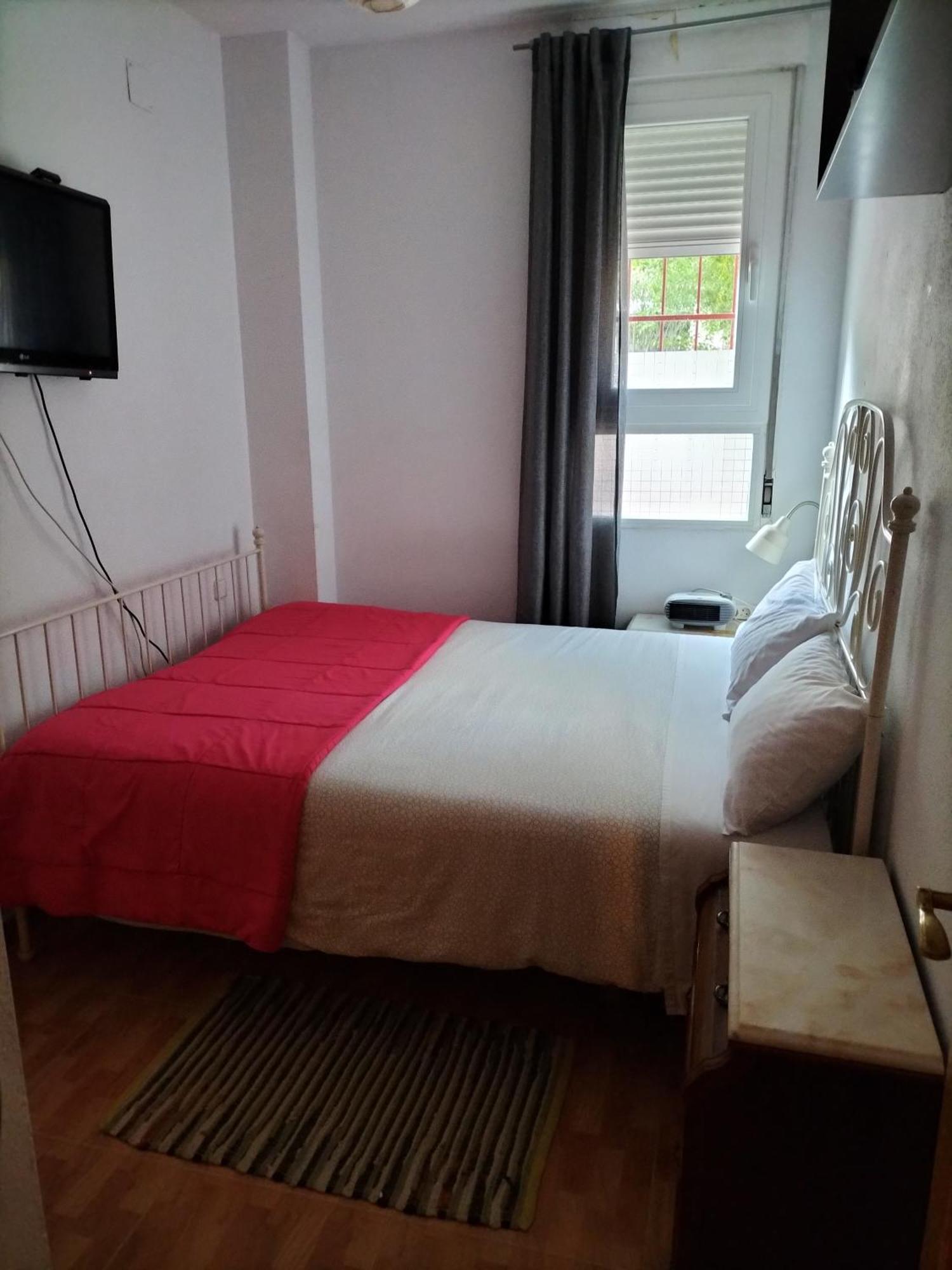 Acogedoras Habitaciones En Madrid Zimmer foto